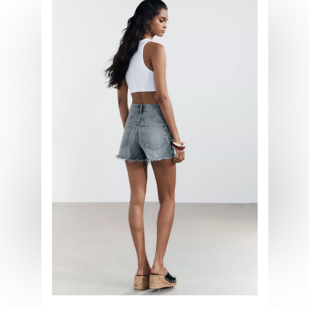 ZARA TRF RIPPED HIGH RISE DENIM SHORTS - Picture 6 of 10